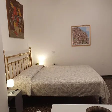 Apartment Monolocale Vittoria