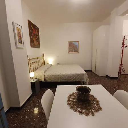 Monolocale Vittoria Apartment *