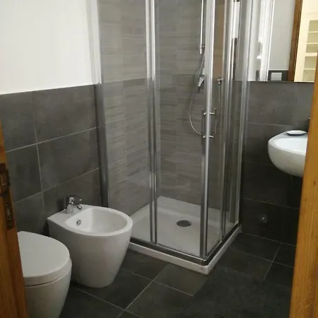 Apartment Monolocale Vittoria *